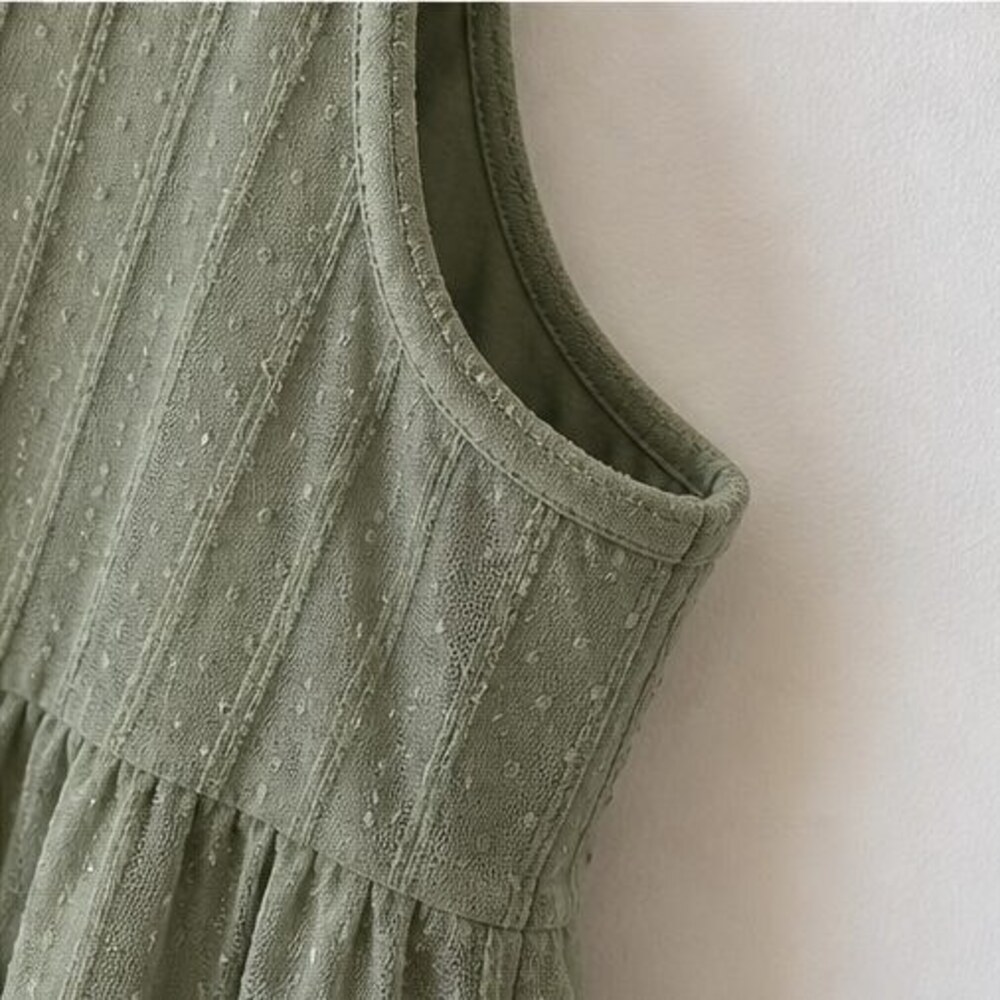 Sage Button Blouse - Picture 5 of 6